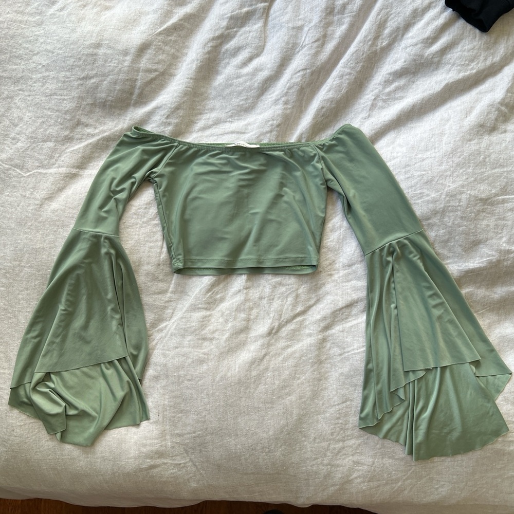 Flowy Green Cropped Top with Flare Sleeves